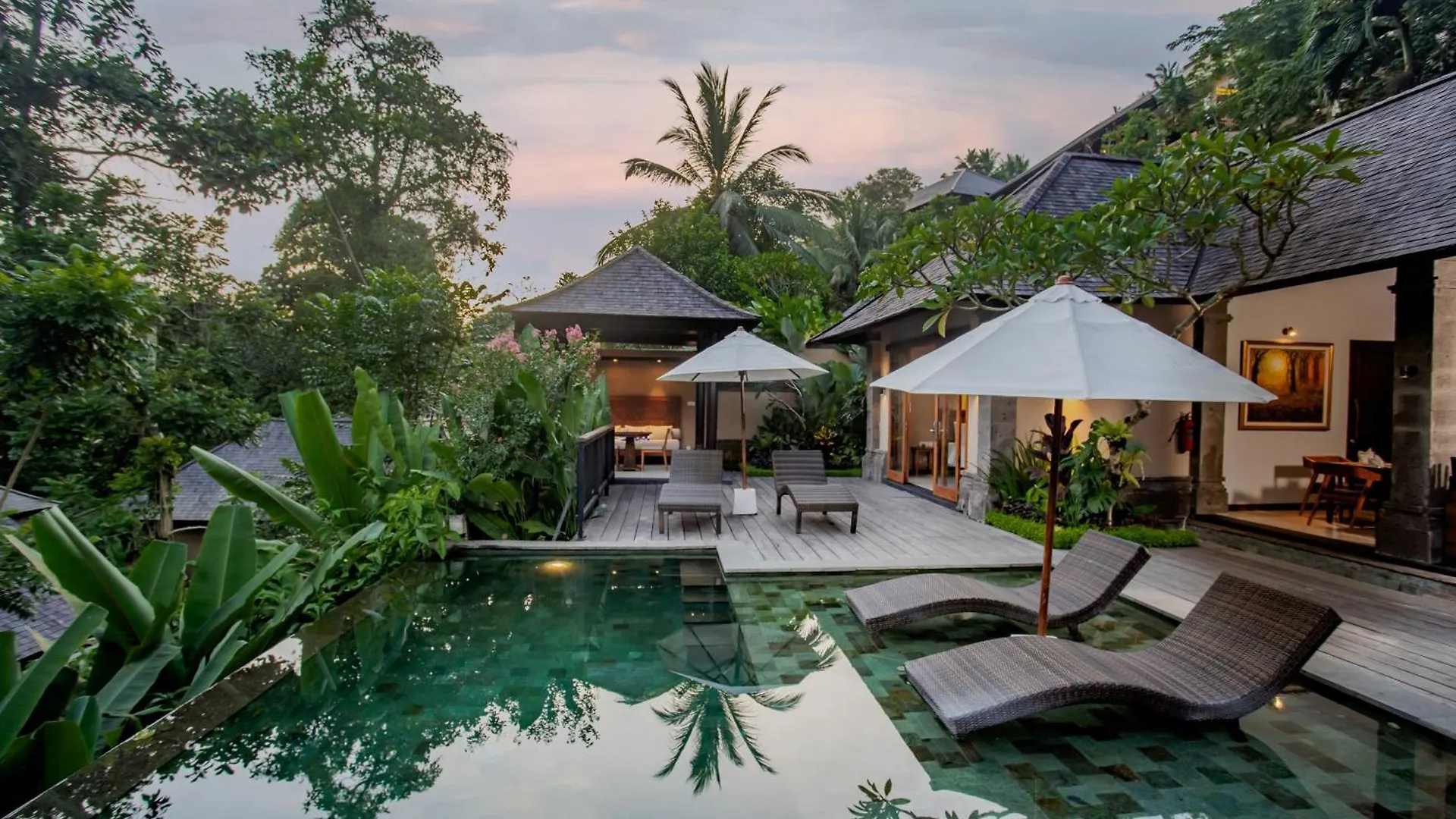 The Lokha Ubud Resort, Villas & Spa 5*,