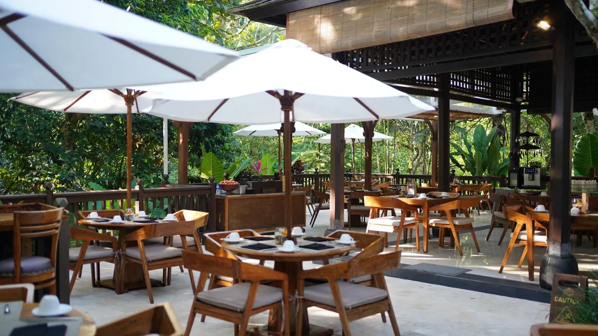 The Lokha Ubud Resort, Villas & Spa 5*, Ubud (Bali)